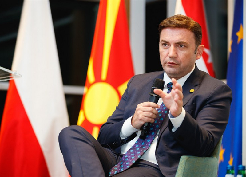 Действующий председатель ОБСЕ заявил, что обсудит сегодня ситуацию в Карабахе с главами МИД Азербайджана и Армении