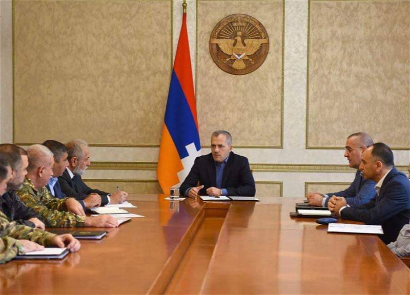 Сепаратисты в Карабахе сдаются?