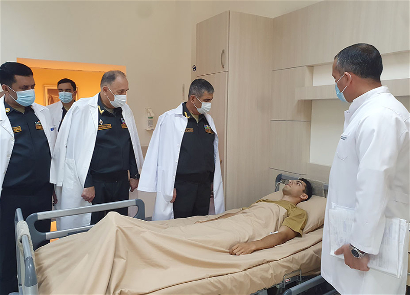 Руководящий состав министерства обороны Азербайджана посетил Военный госпиталь - ФОТО - ВИДЕО