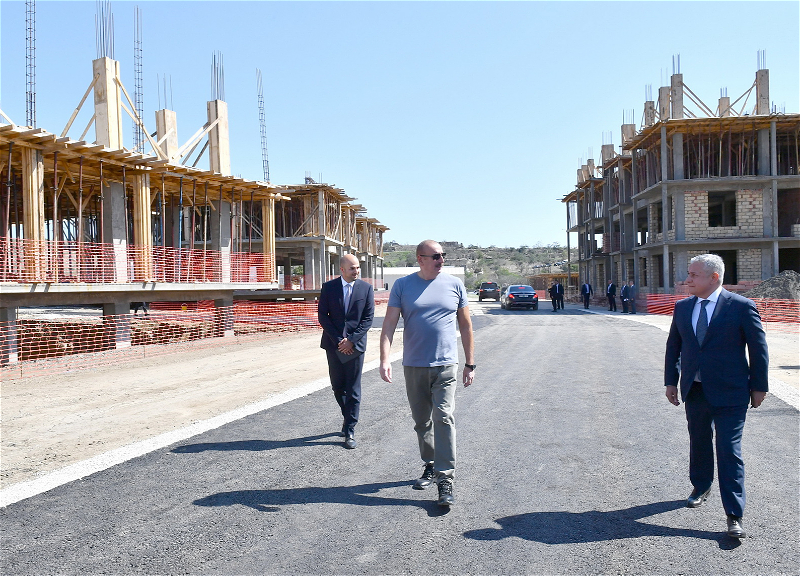 Ильхам Алиев ознакомился со строительными работами, проводимыми в Джебраильском жилом комплексе - ФОТО