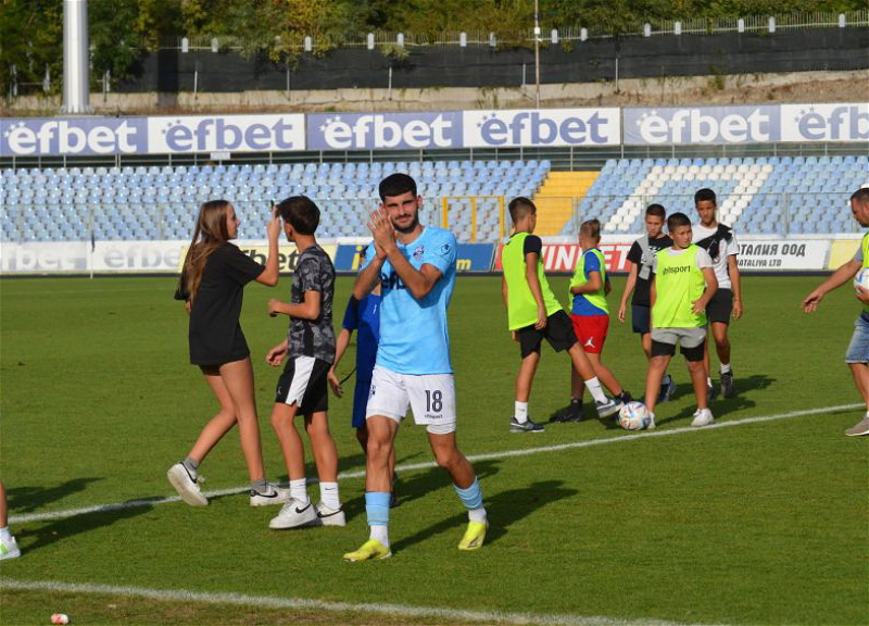 Азербайджанский футболист забил в Болгарии