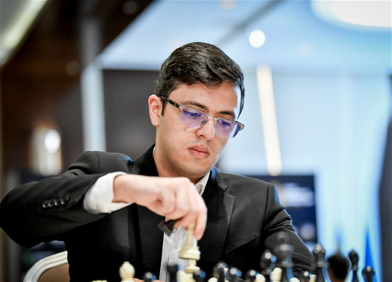 Азербайджанский шахматист улучшил позицию в рейтинге ФИДЕ