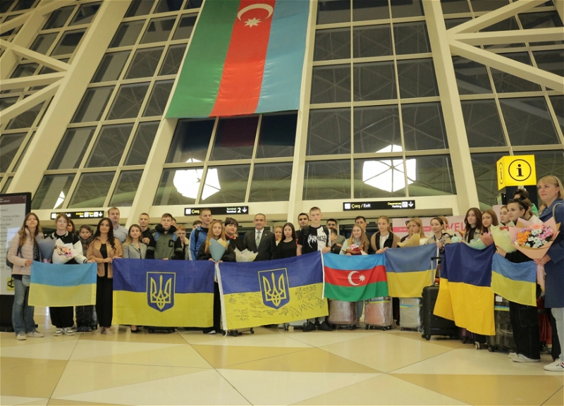Еще 30 детей из Украины прибыли в Азербайджан в целях реабилитации - ФОТО