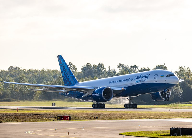Инаугурационный рейс первого самолета Boeing 777F авиакомпании Silk Way West Airlines из Сиэтла в Баку