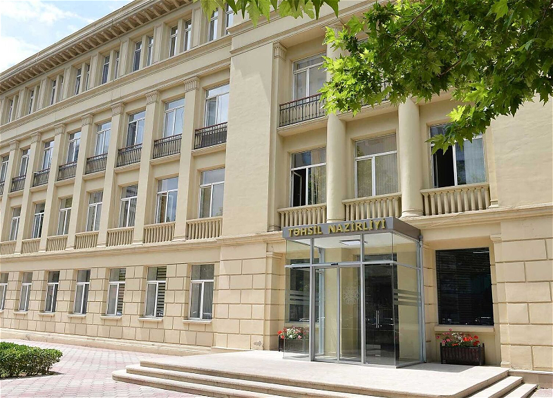 Nazirlik Müəllimlər Günü ilə bağlı valideynlərə müraciət ünvanlayıb