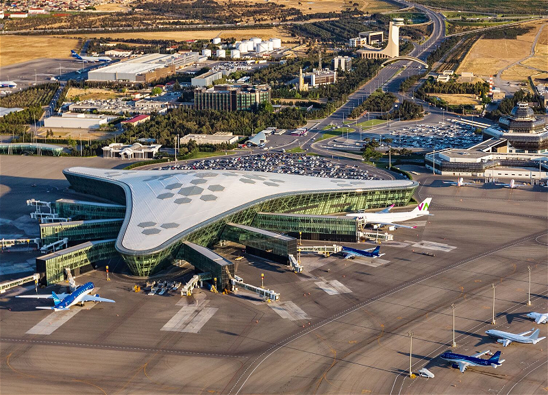 Пассажиропоток Бакинского аэропорта за 9 месяцев превысил 4,3 миллиона человек