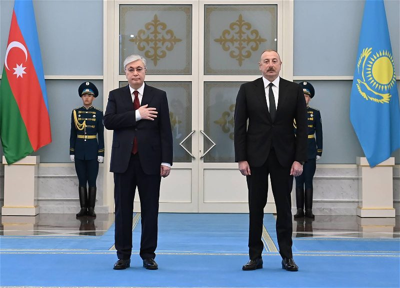 Ильхам Алиев выразил соболезнования президенту Казахстана