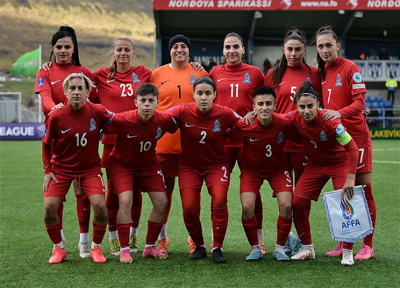 Азербайджанские футболистки показывают мужской сборной, как побеждать