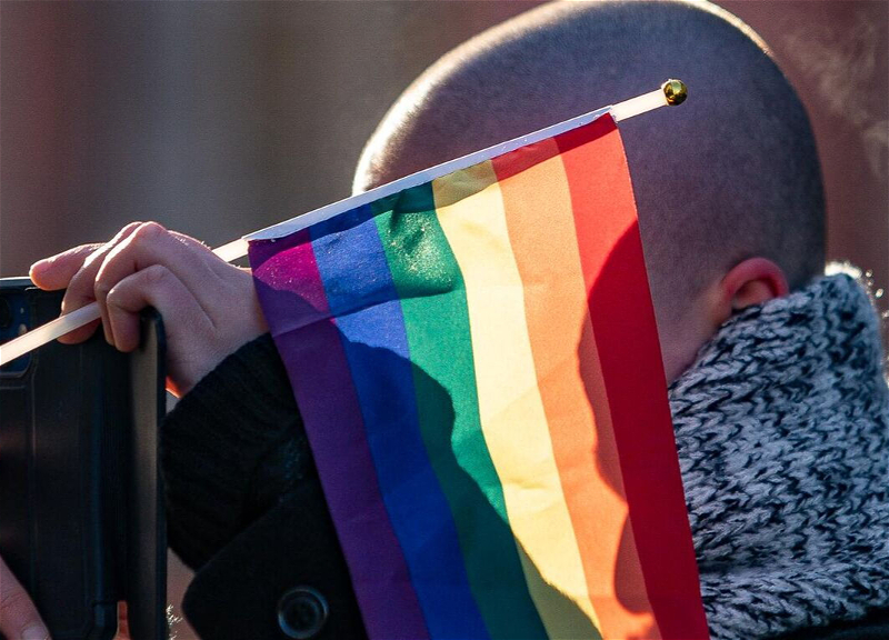 Парламент Латвии легализовал партнерства между людьми одного гендера