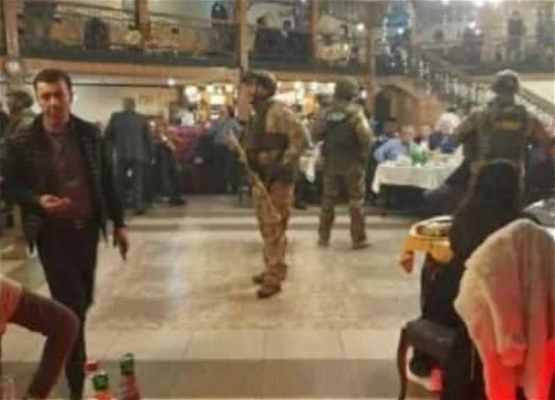 В Воронеже полицейские устроили облаву в ресторане азербайджанской кухни - ФОТО - ВИДЕО