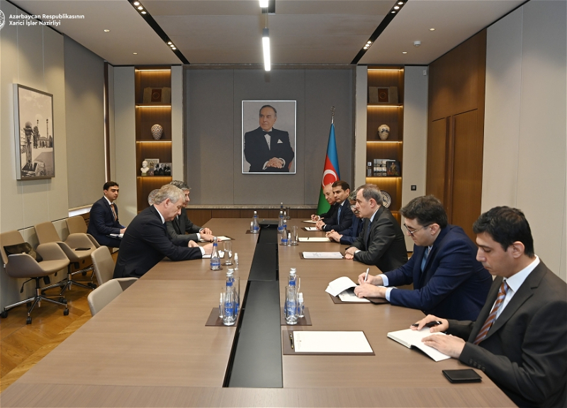 Джейхун Байрамов встретился с президентом Евразийского патентного ведомства