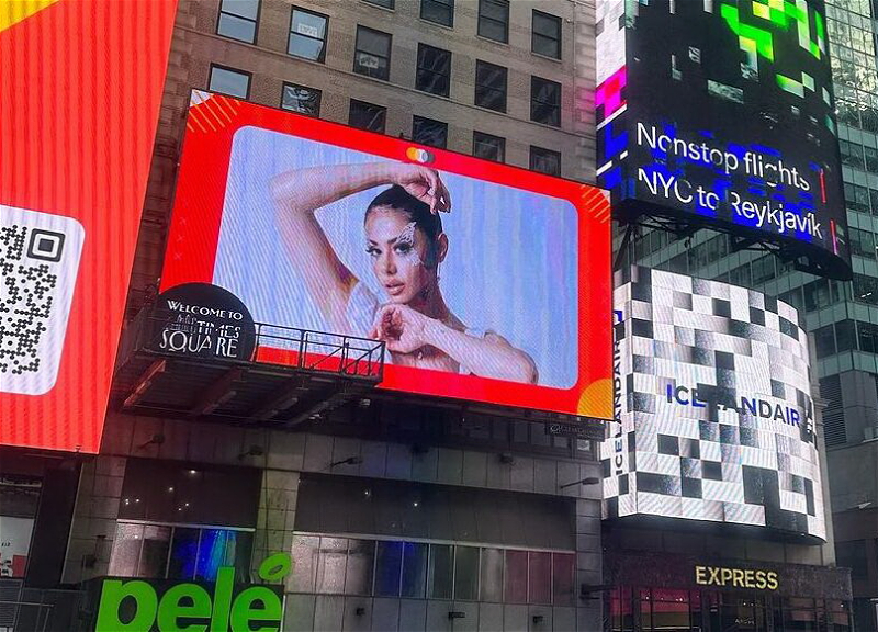 На башне Times Square в Нью-Йорке размещен постер певицы Efendi - ФОТО - ВИДЕО
