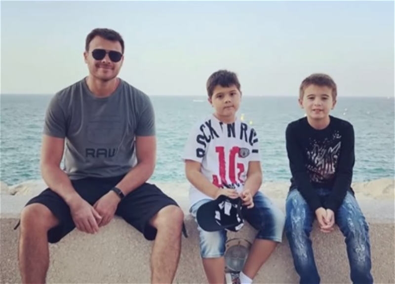 Эмин Агаларов поздравил сыновей с днем рождения
