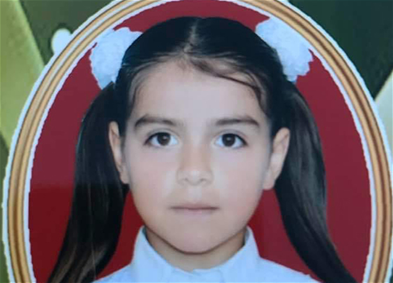 В Азербайджане автомобиль насмерть сбил 8-летнюю девочку