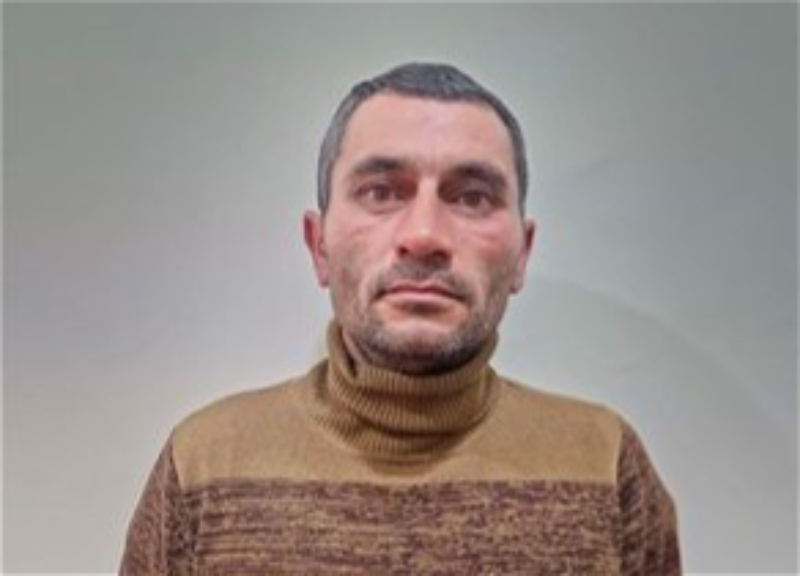 В Азербайджане задержан мужчина, пытавшийся продать пистолет