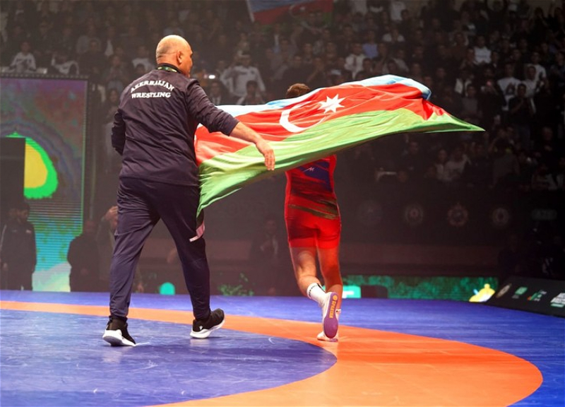Азербайджанские борцы завершили чемпионат мира с 21 медалью