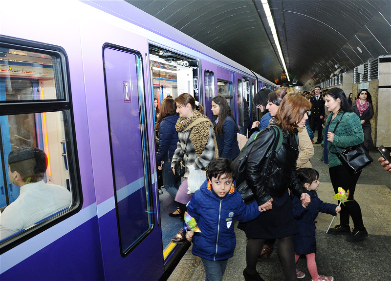 Bakı metrosundan gündəlik istifadə edənlərin sayı açıqlanıb