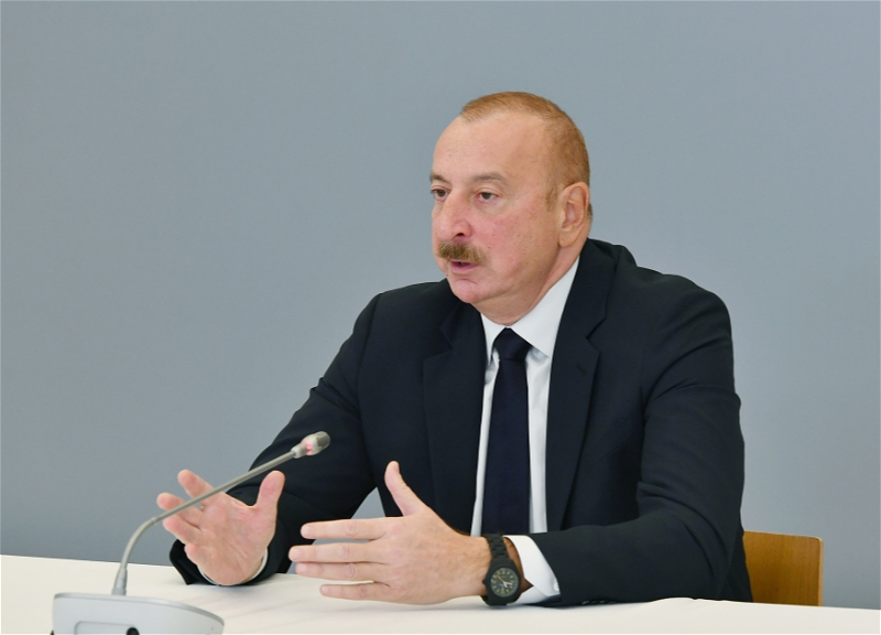Президент Азербайджана: В Карабахе основное препятствие — мины