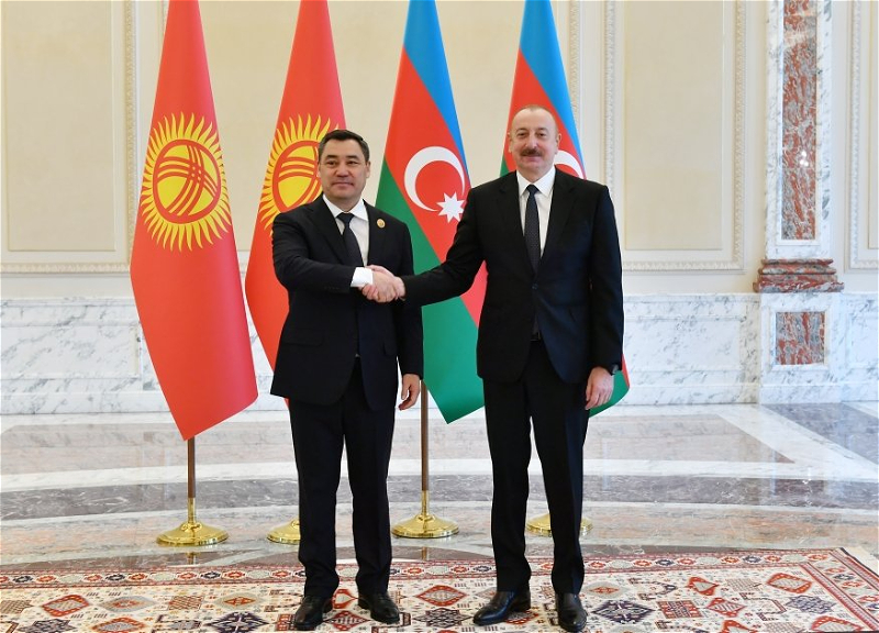 Ильхам Алиев позвонил Президенту Кыргызстана Садыру Жапарову