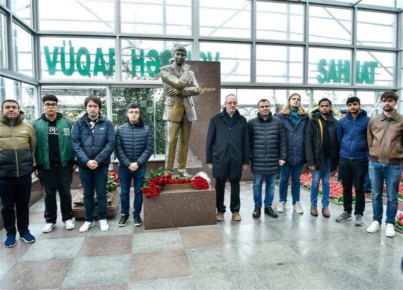 Участники Мемориала Вугара Гашимова посетили могилу знаменитого азербайджанского шахматиста
