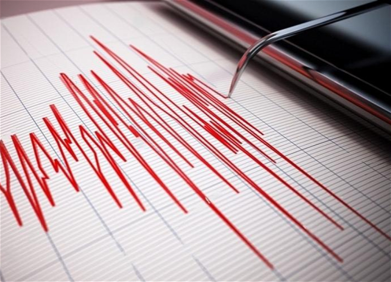 В Баку произошло сильное землетрясение - ФОТО - ВИДЕО