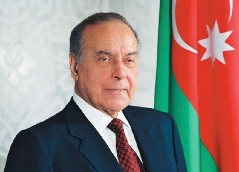 Вершина Гейдара Алиева. Азербайджан отмечает День памяти общенационального лидера