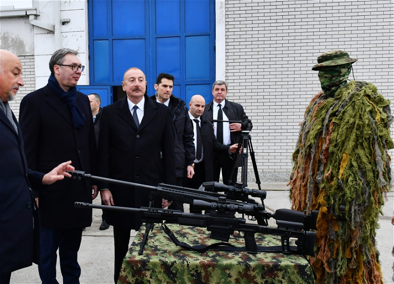Президенты Ильхам Алиев и Александар Вучич осмотрели военную технику и оборудование - ФОТО