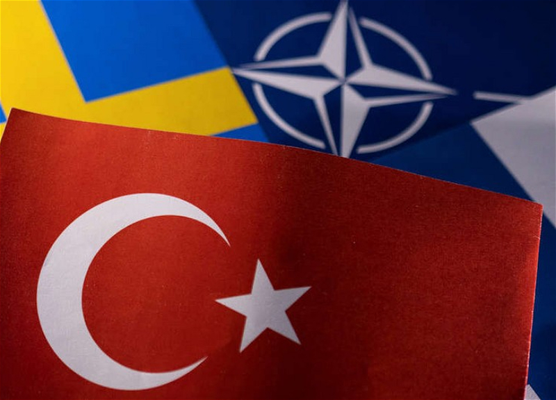 Турция заявила, что не будет торопиться с одобрением вступления Швеции в НАТО