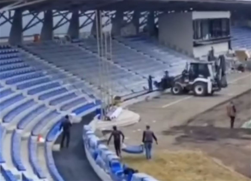 Как стадион в Ханкенди готовится к первому футбольному матчу – ВИДЕО