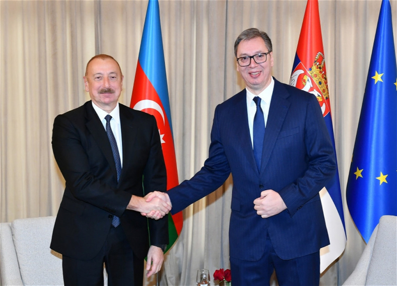 Ильхам Алиев поздравил сербского коллегу