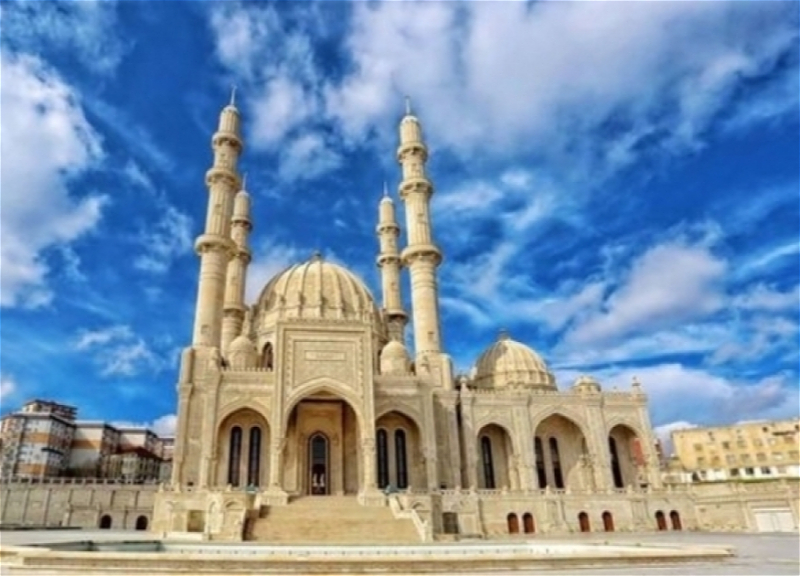 Председатель комитета: В Азербайджане функционируют 2253 мечети