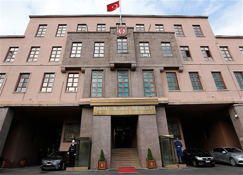 Минобороны: Турция продолжит поддерживать Азербайджан в его справедливой борьбе
