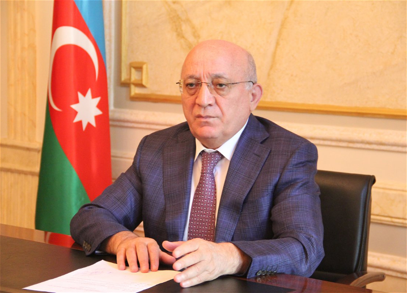 Ильхам Алиев наградил Мубариза Гурбанлы