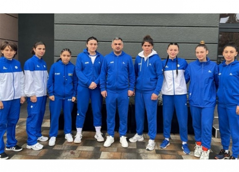 Азербайджанские боксеры вступают в борьбу на Кубке наций
