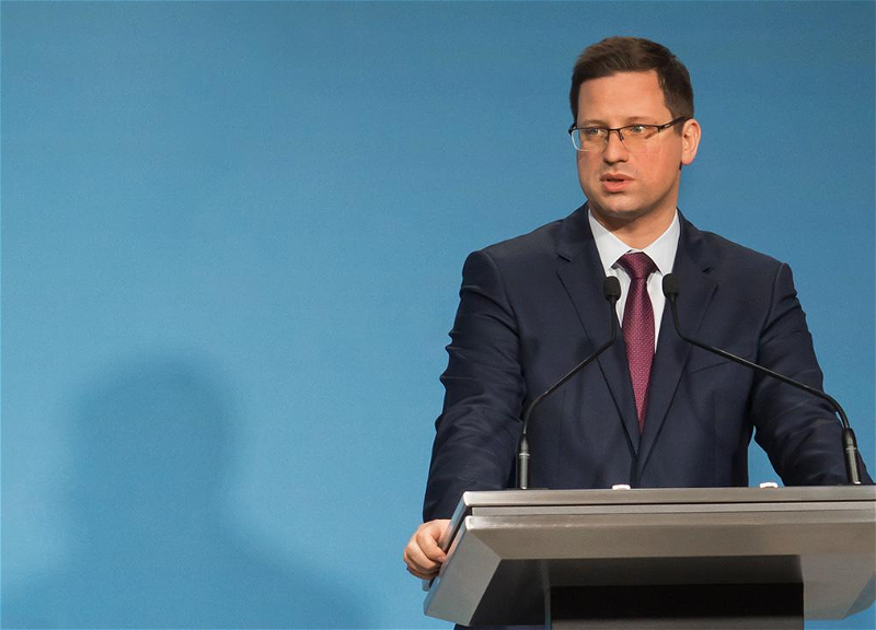 В правительстве Венгрии назвали руководство ЕП бандой лицемеров, которая придерживается двойных стандартов