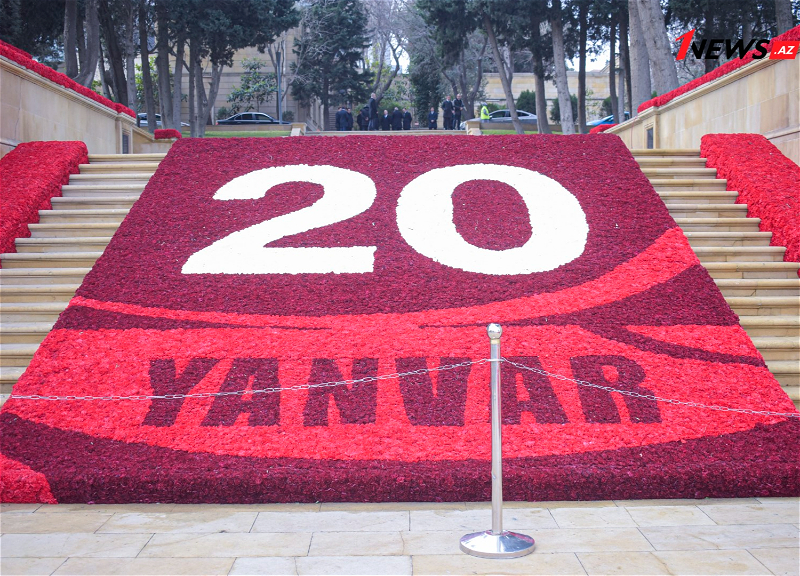 Красные гвоздики и вечный огонь: Баку готовится к 34-й годовщине 20 Января - ФОТО