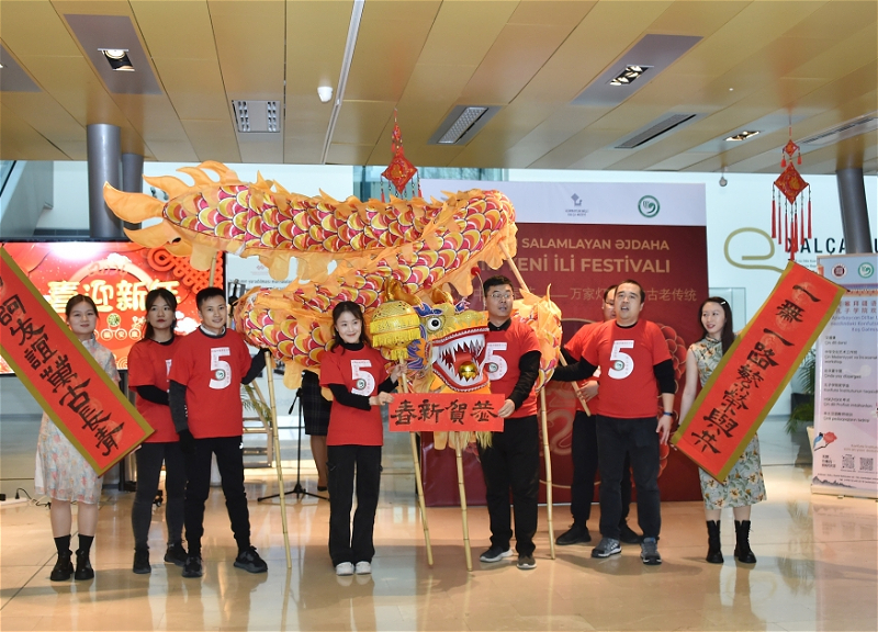 В Национальном музее ковра открылся «Фестиваль Китайского Нового года. Дракон приветствует весну» - ФОТО