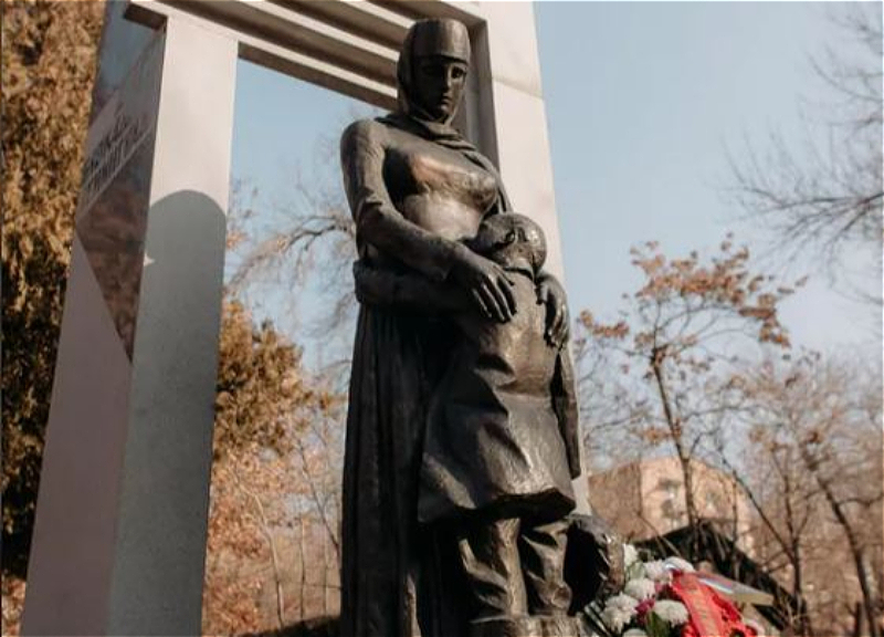 В Иреване возбуждено уголовное дело за осквернение памятника блокадному Ленинграду