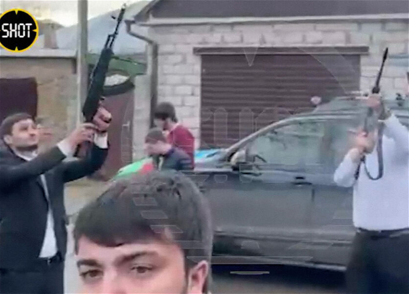 В России сын председателя азербайджанской диаспоры и его друзья открыли стрельбу на улице - ВИДЕО