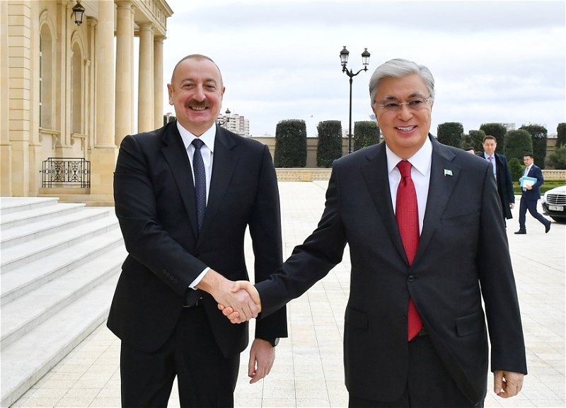 Президент Казахстана поздравил Президента Ильхама Алиева