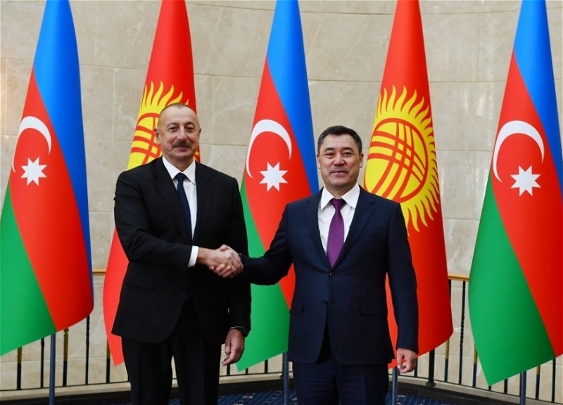 Садыр Жапаров позвонил Президенту Ильхаму Алиеву
