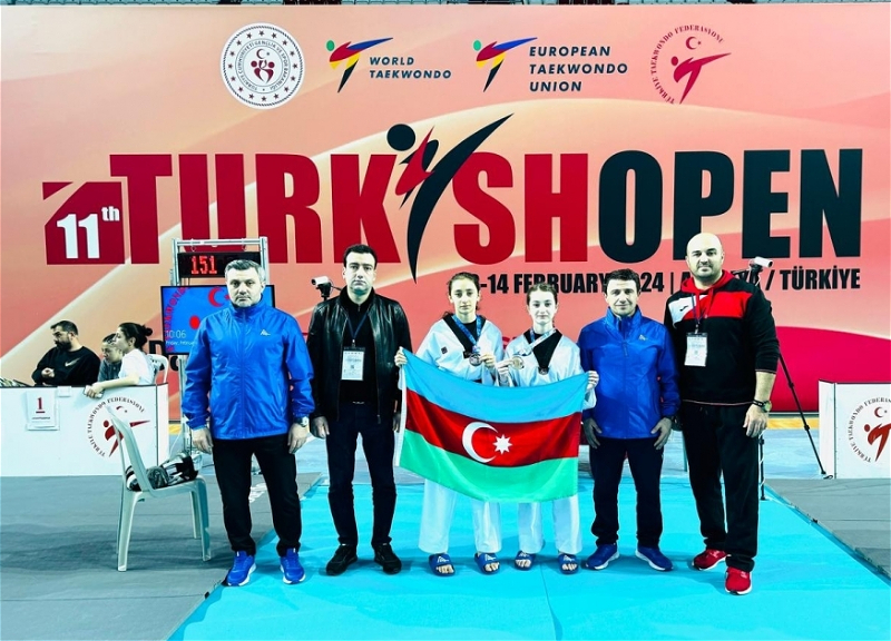 Азербайджанские таэквондисты начали открытый чемпионат Турции с двумя медалями
