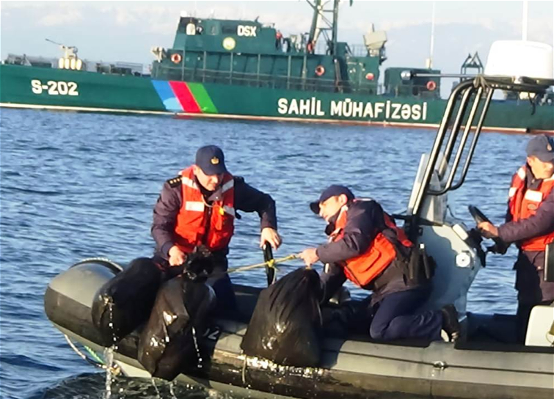 Береговая охрана обнаружила крупную партию наркотиков - ФОТО