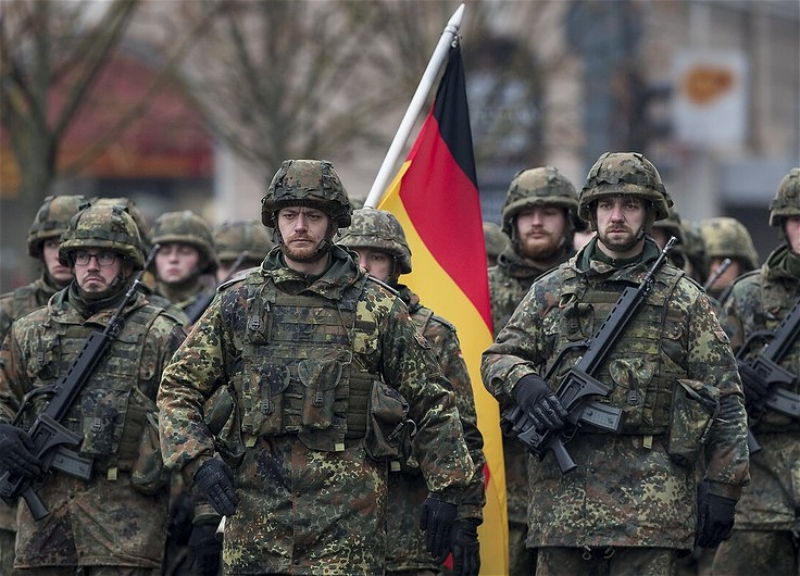Германия намерена тратить еще больше на оборону