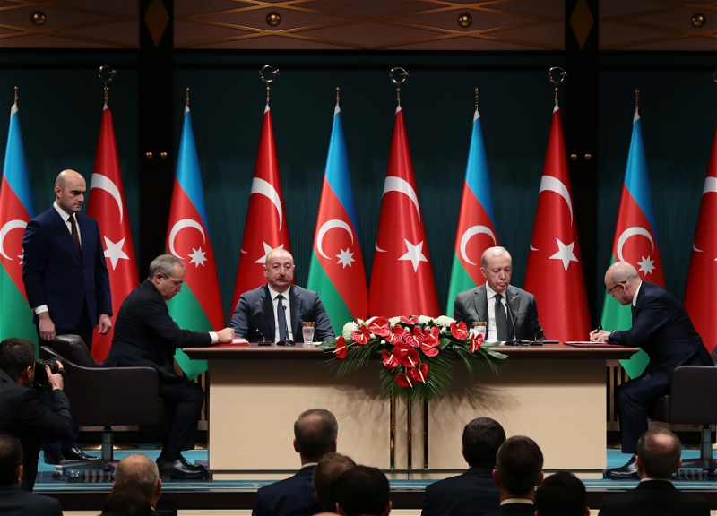 Подписаны азербайджано-турецкие документы - ФОТО
