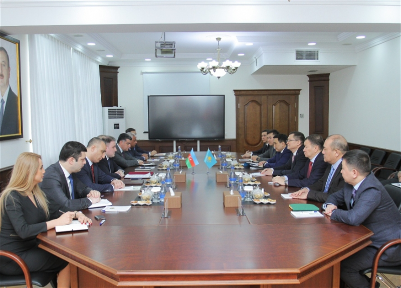 Обсуждены перспективы сотрудничества в сфере оборонной промышленности между Казахстаном и Азербайджаном - ФОТО