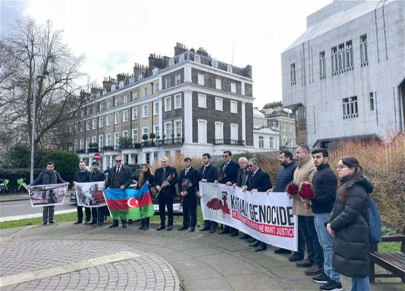 В Лондоне почтили память жертв Ходжалинского геноцида - ФОТО