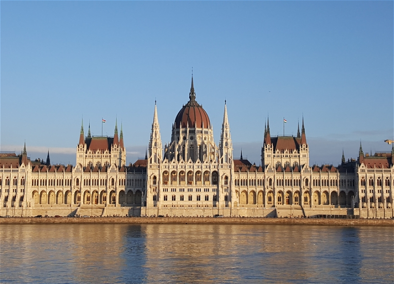 Национальная ассамблея Венгрии выразила протест против резолюции ПАСЕ в отношении азербайджанской делегации