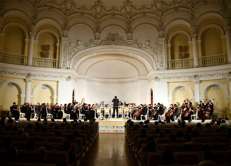 В Филармонии прошел концерт, посвященный жертвам Ходжалинского геноцида - ФОТО
