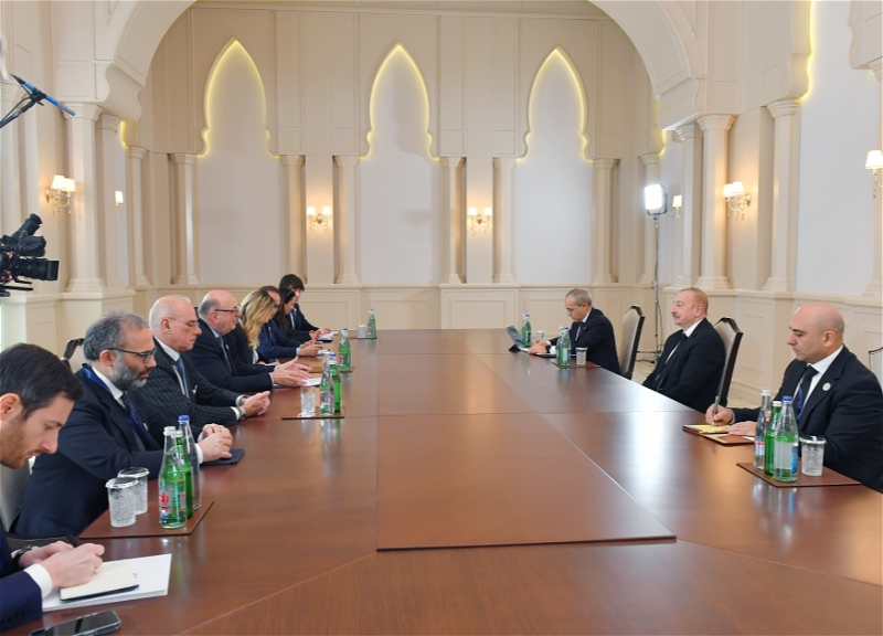 Президент Азербайджана принял министра окружающей среды и энергобезопасности Италии - ФОТО